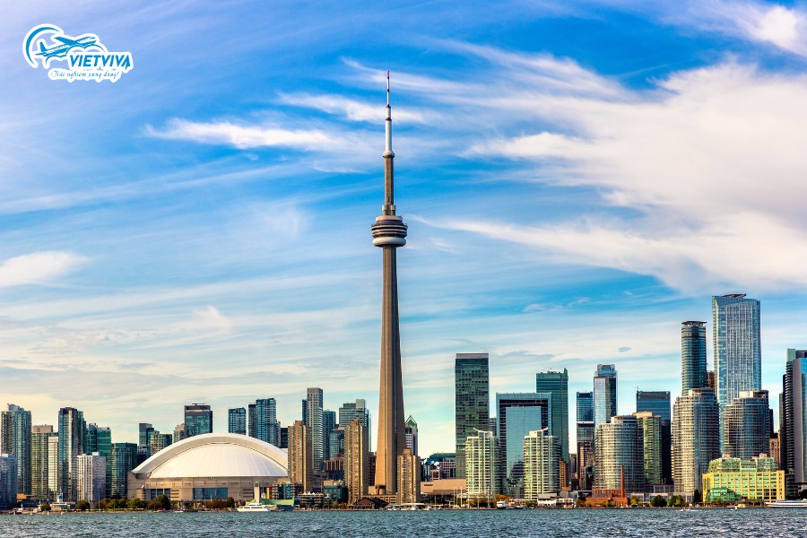 Tháp truyền hình CN Tower