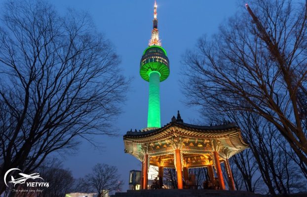 Tháp Namsan ở Seoul