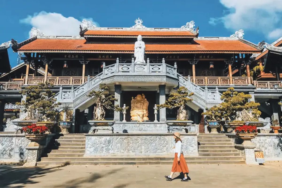 Chùa Sắc Tứ Khải Đoan